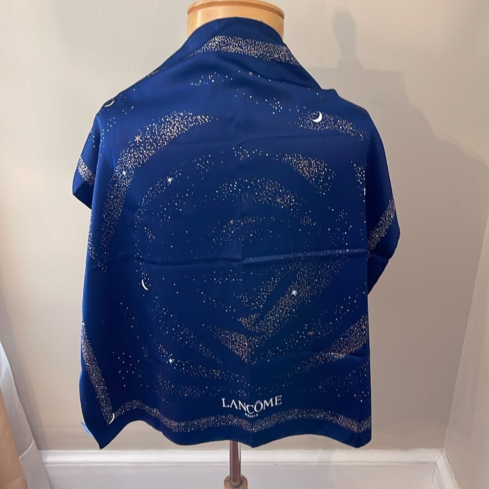 Lancôme Paris Blue Silky - Polyester Square Scarf Stars & Moon Galaxy Milky Way - Picture 13 of 16